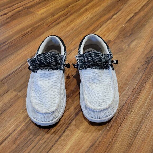 Like New Hey Dudes! - Picture 2 of 4